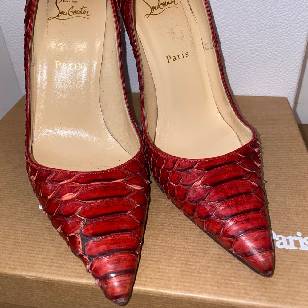 Christian Louboutin So Kate Python Red Sole Pump - Picture 9 of 13